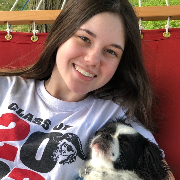 I’m @amybee73 & I’ve been proudly buying & selling on Poshmark for 7+ yrs now.😊 - Picture 5 of 16